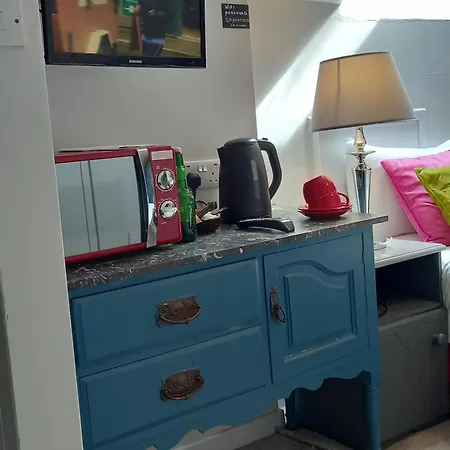 Baywatch بيت ضيافة *