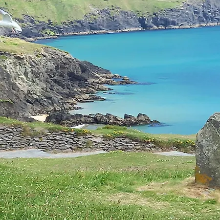 Baywatch بيت ضيافة