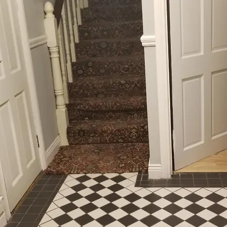 بيت ضيافة Baywatch دينغل