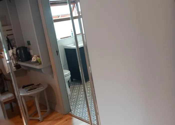 Baywatch Гостевой дом